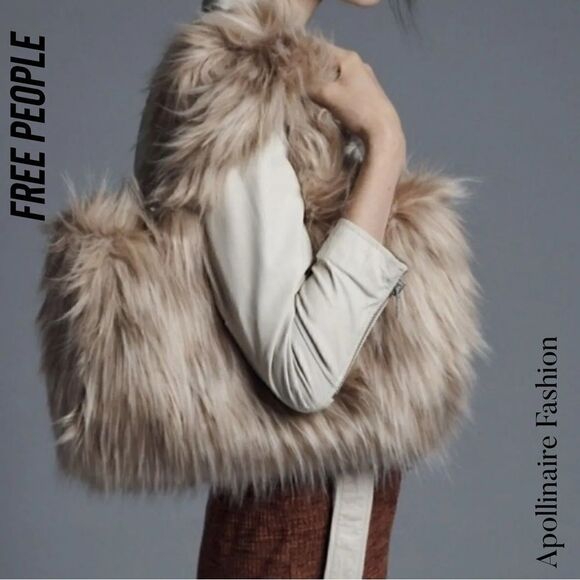 URBAN OUTFITTERS TAN FAUX FUR TOTE HANDBAG MEDIUM NEW - Picture 1 of 6